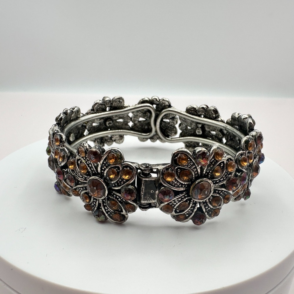 Vintage 90s Silver Tone Rhinestone Floral Hand Bracelet Boho Y2K Jewelry
